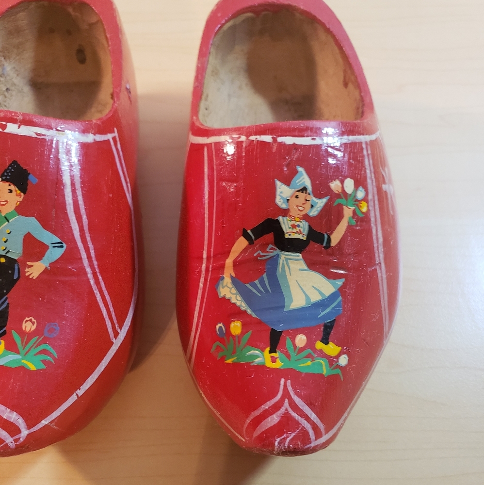 Kids Dutch wooden clogs